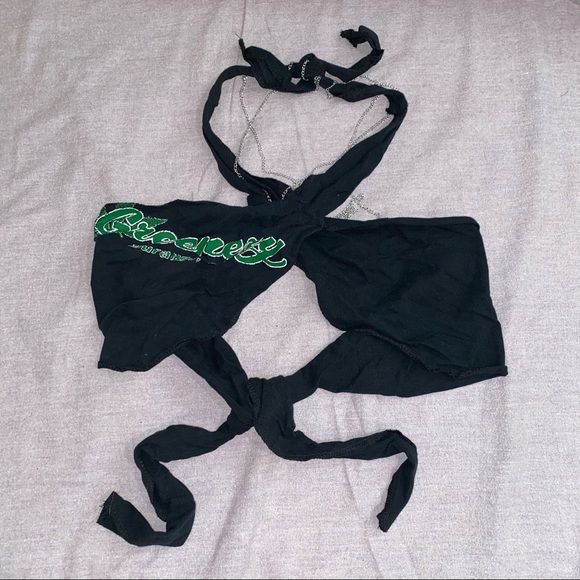 Crisscross crop top - Picture 2 of 2